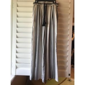 Zara Long Stripped Flowy Pants